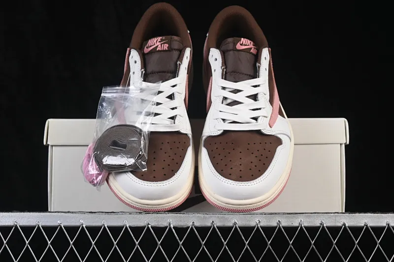 All categories Air Jordan Jordan series basketball shoes Air Jordan 1 Low ZG version Travis Scott x Air Jordan 1 Low OG AJ1 Joe 1 undercut low top full head layer DZ4137-206
